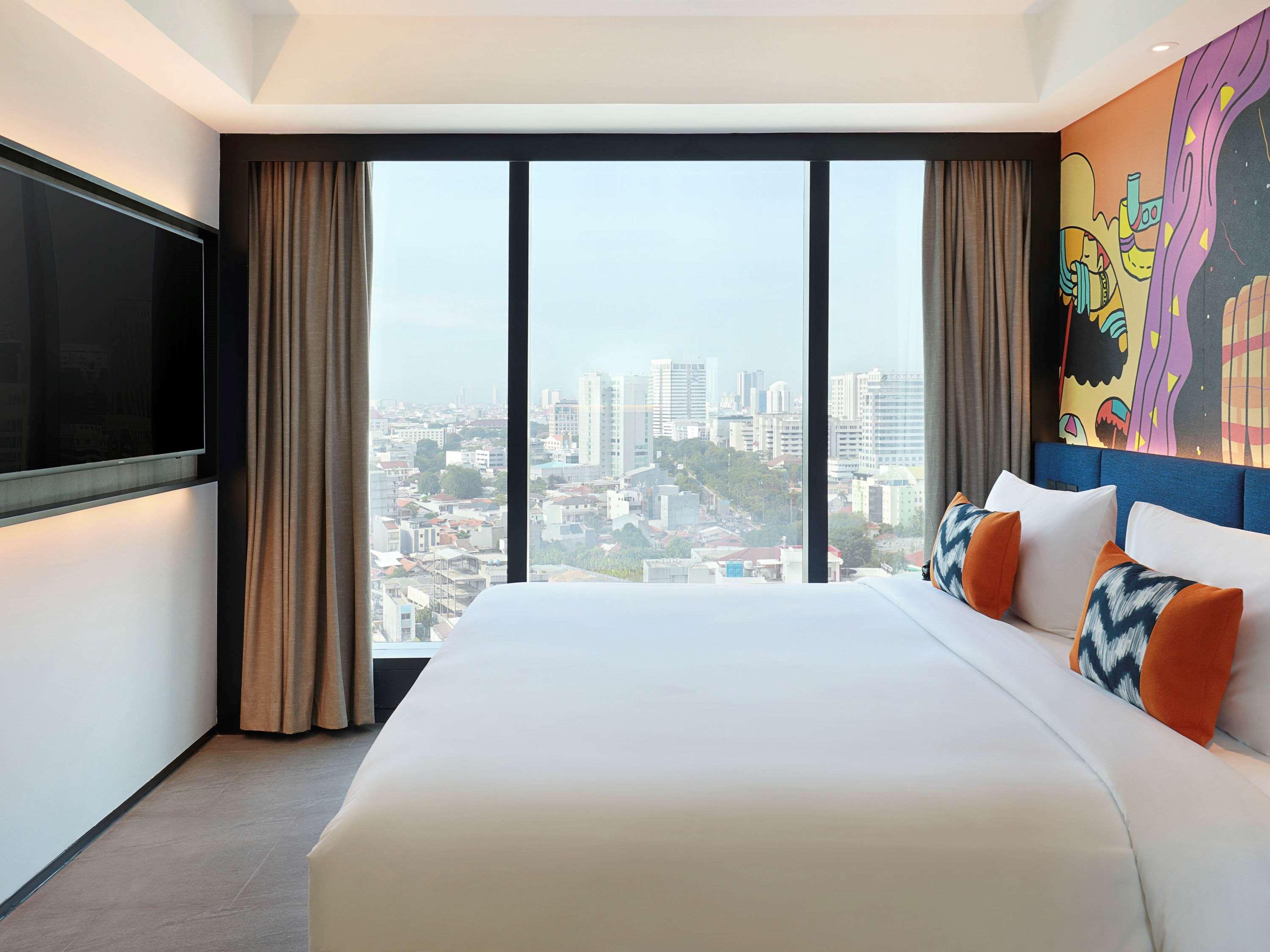 Ibis Styles Jakarta Tanah Abang Экстерьер фото