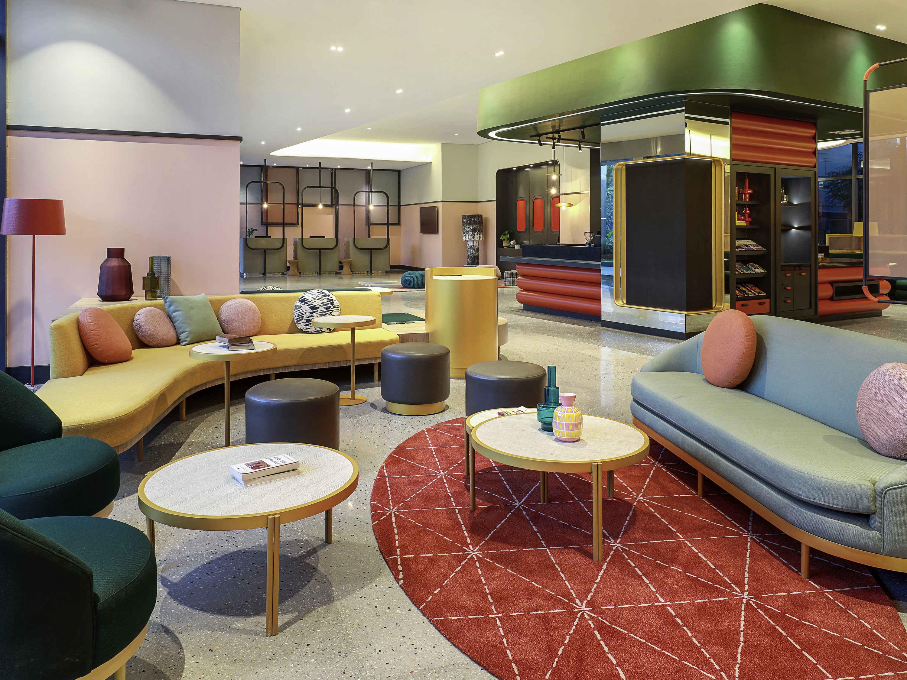 Ibis Styles Jakarta Tanah Abang Экстерьер фото