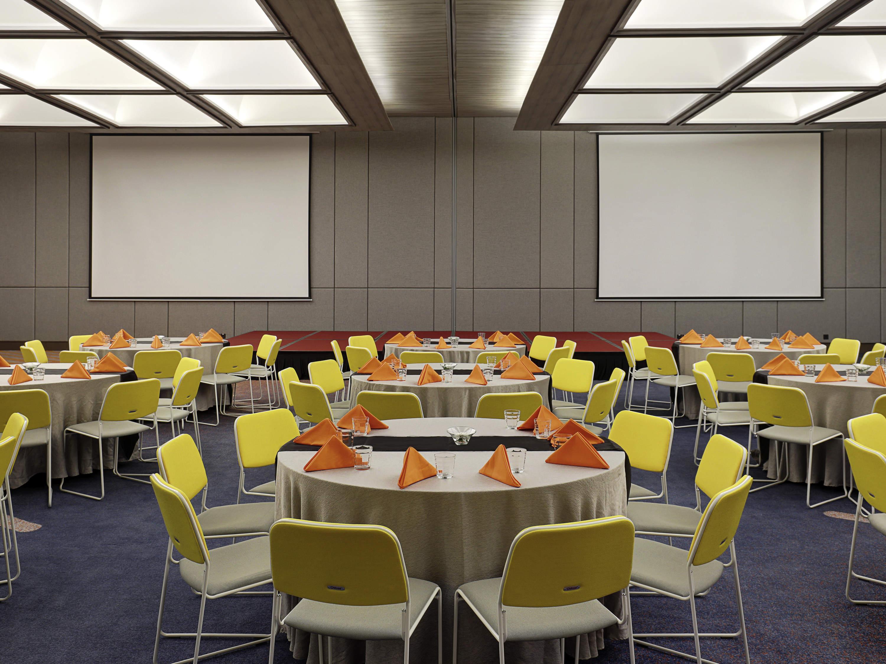 Ibis Styles Jakarta Tanah Abang Экстерьер фото