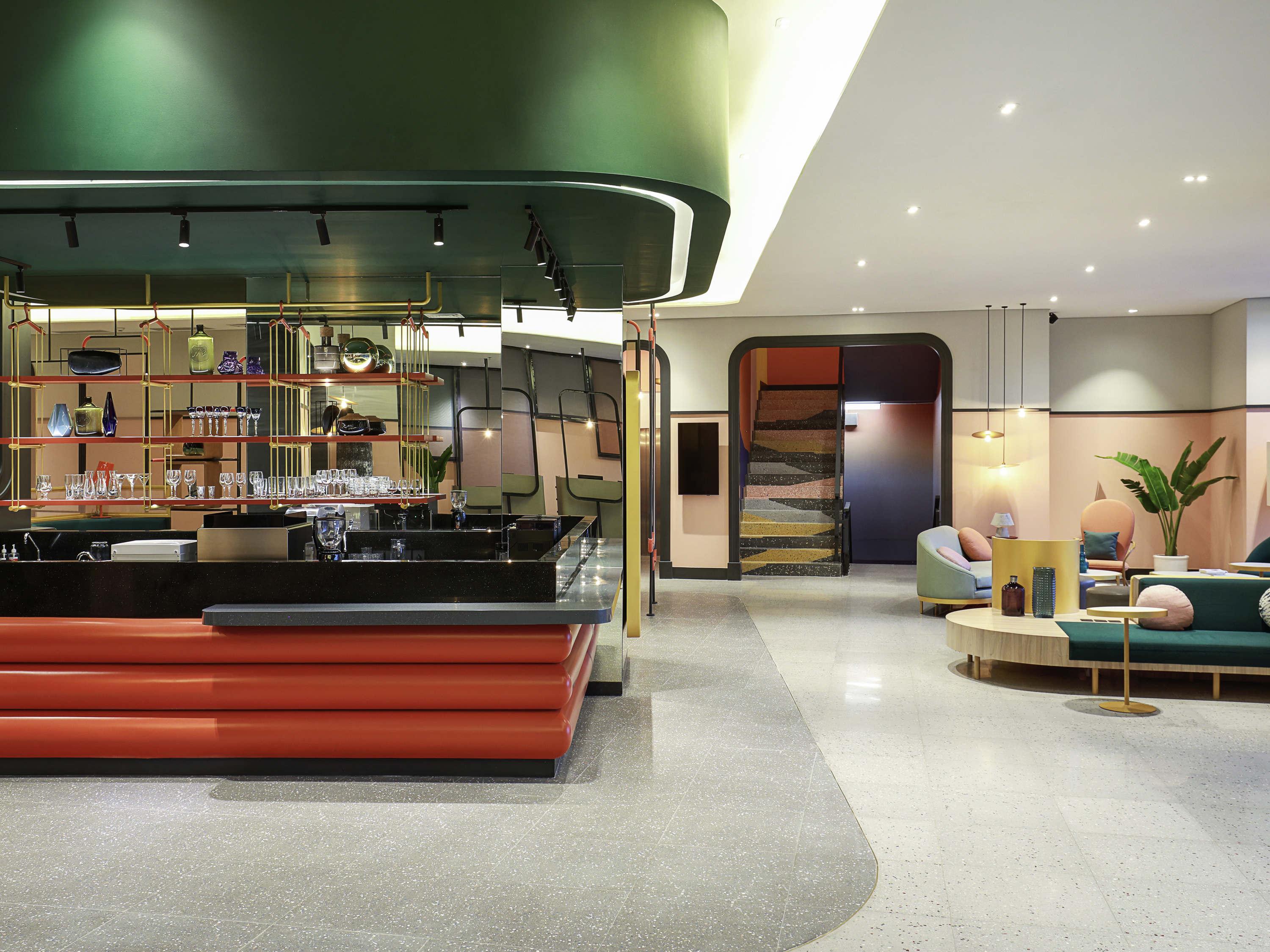 Ibis Styles Jakarta Tanah Abang Экстерьер фото