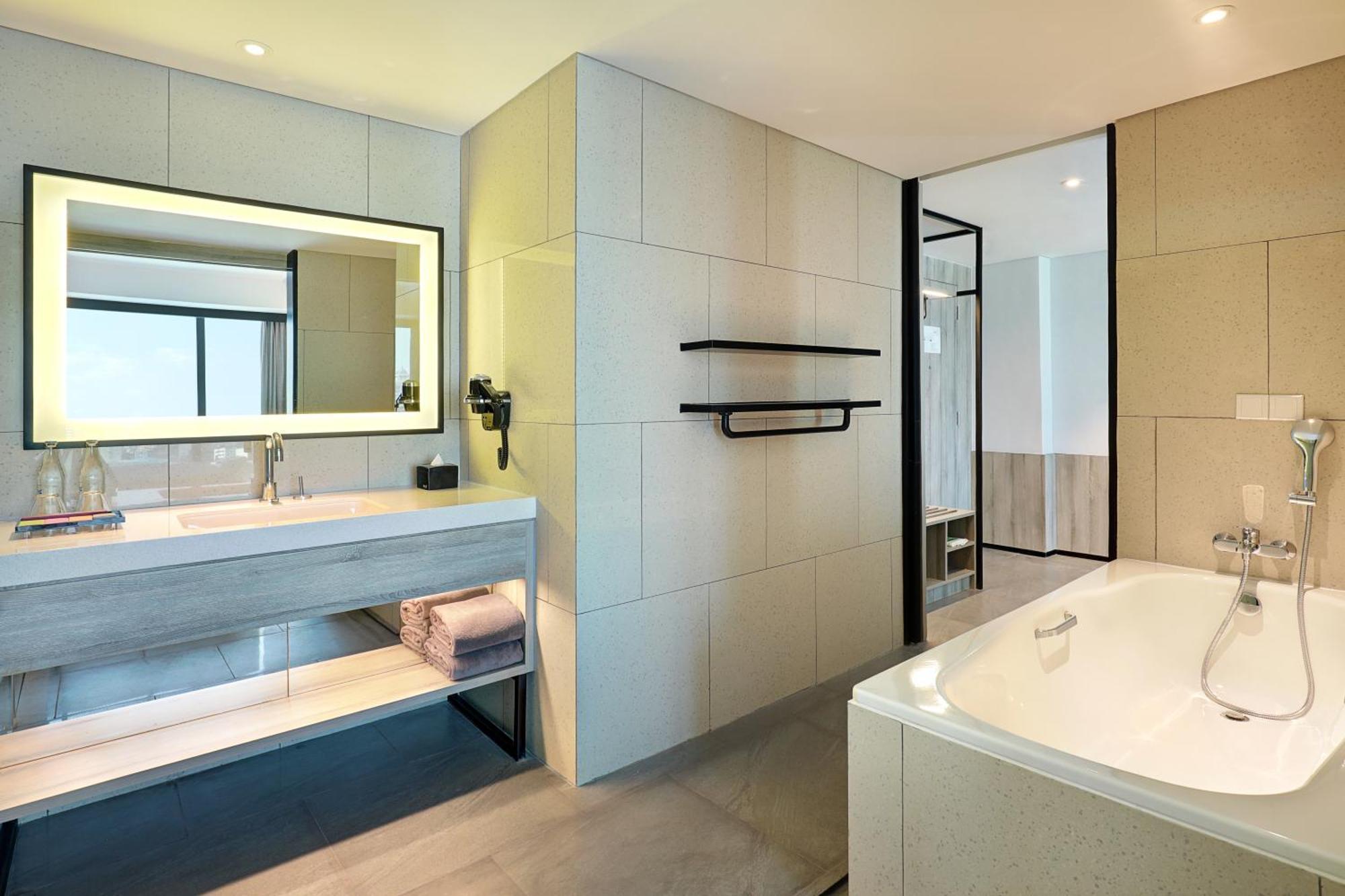 Ibis Styles Jakarta Tanah Abang Экстерьер фото