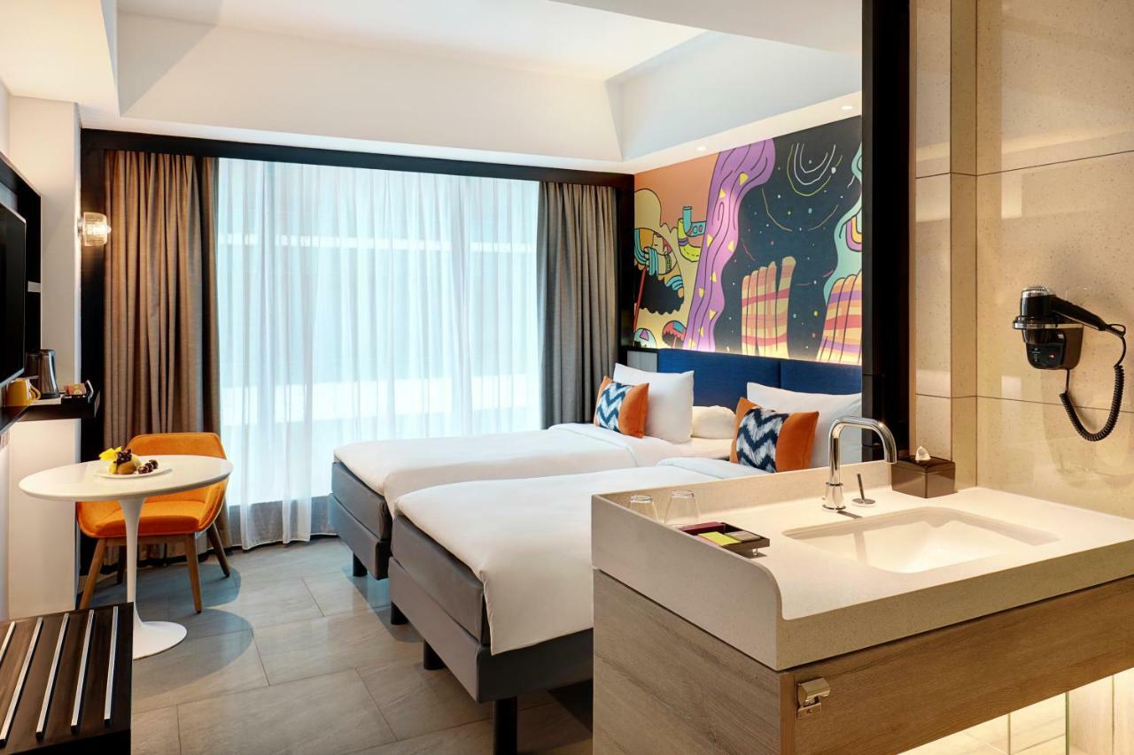 Ibis Styles Jakarta Tanah Abang Экстерьер фото